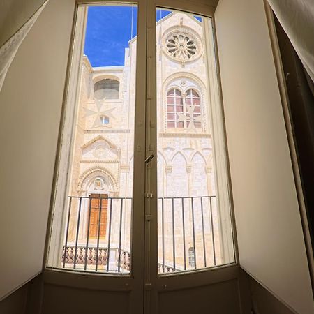 Palazzo Framarino Dei Malatesta - Noble Floor - XIV Century Giovinazzo Extérieur photo