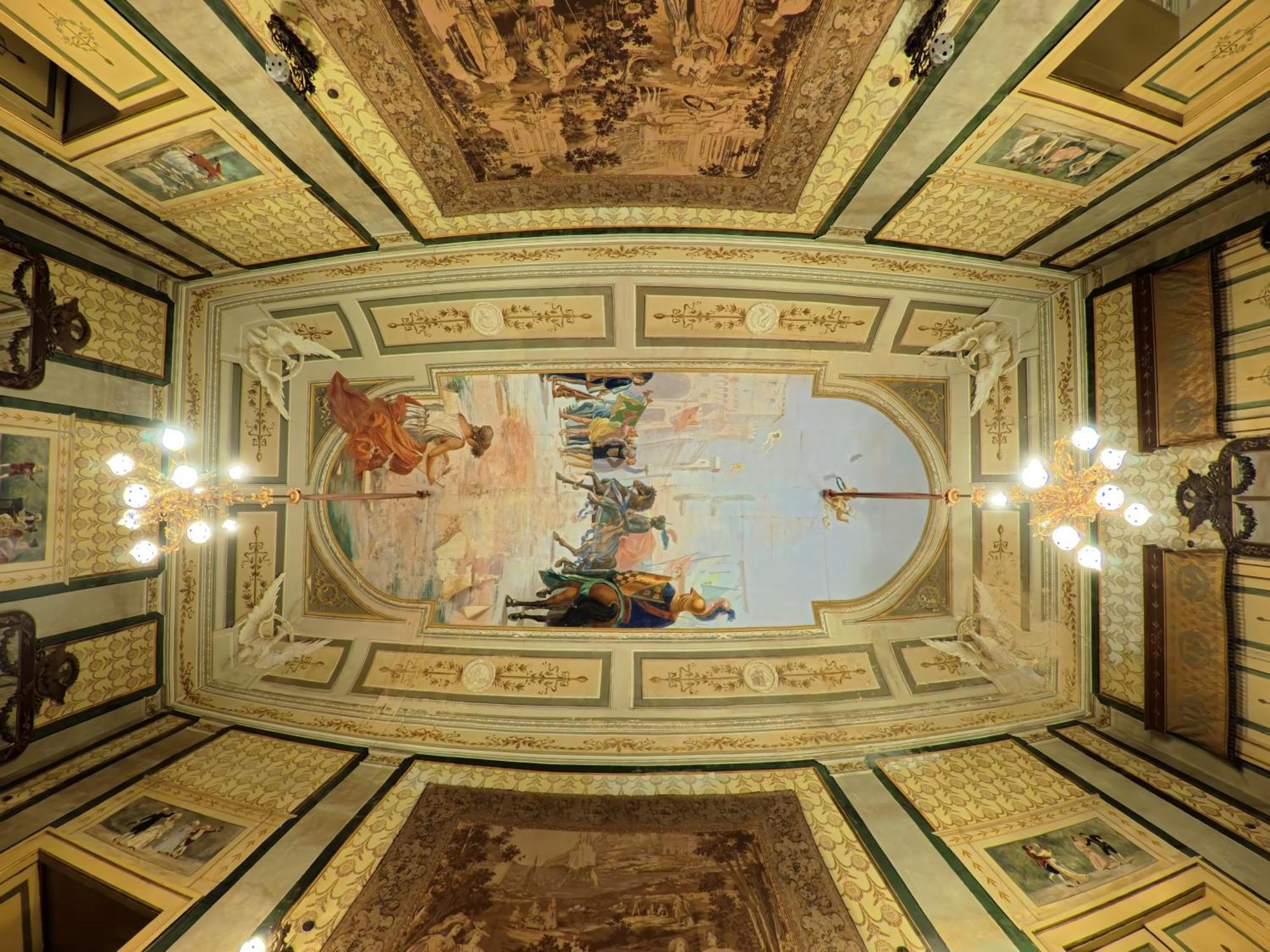 Palazzo Framarino Dei Malatesta - Noble Floor - XIV Century Giovinazzo Extérieur photo