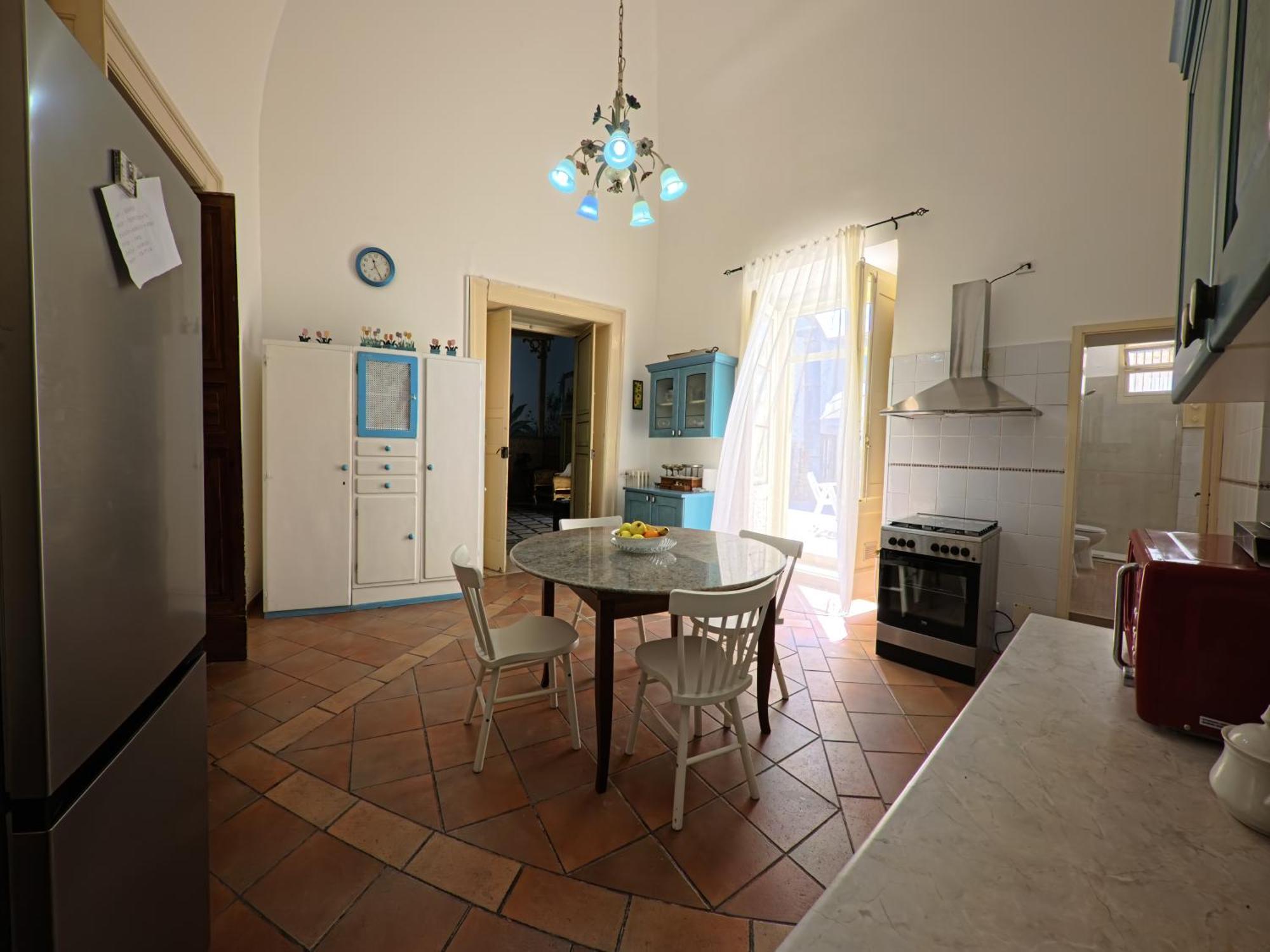 Palazzo Framarino Dei Malatesta - Noble Floor - XIV Century Giovinazzo Extérieur photo